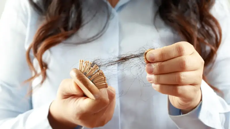 درمان ریزش مو؛ از علل تا پیشگیری